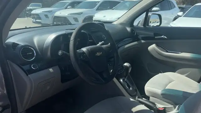 2012 Chevrolet Orlando 1LT 7 SEATS | AIR CONDITIONING | CRUIS... - Photo 9