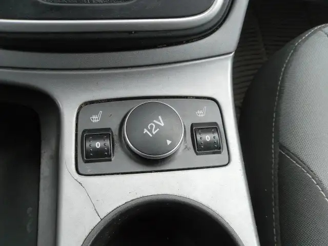 2014 Ford Escape FWD 4dr SE - Photo 11