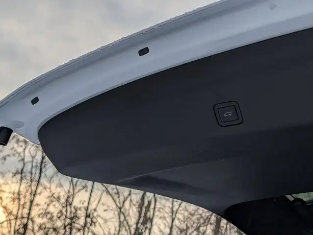 2026 Chevrolet Tahoe High Country- Max Trailering - Pano Roof - Photo 16