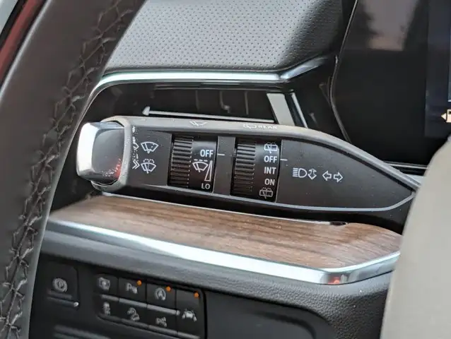 2026 Chevrolet Tahoe High Country- Max Trailering - Pano Roof - Photo 23