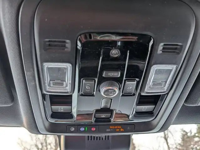 2026 Chevrolet Tahoe High Country- Max Trailering - Pano Roof - Photo 30