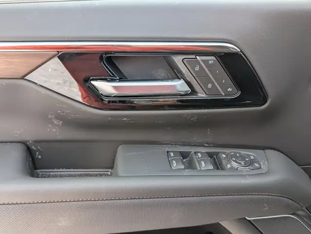 2026 Chevrolet Tahoe High Country- Max Trailering - Pano Roof - Photo 38