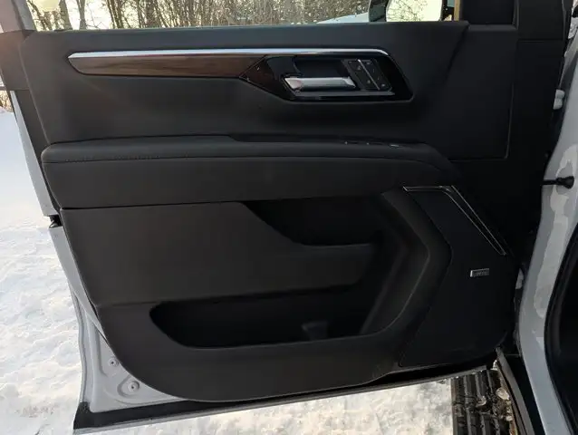 2026 Chevrolet Tahoe High Country- Max Trailering - Pano Roof - Photo 40
