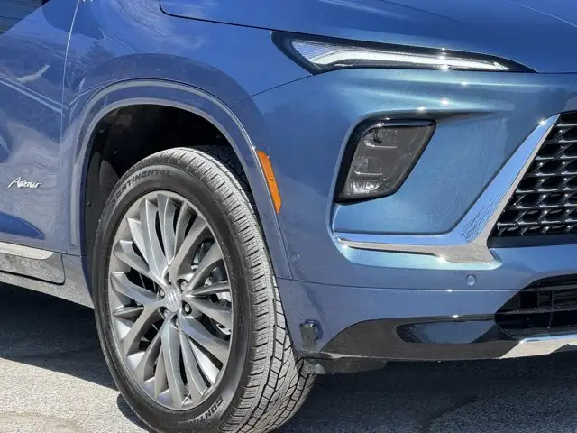 2026 Buick Enclave Avenir- Super Cruise - Trailering Pkg - Used - Photo 4