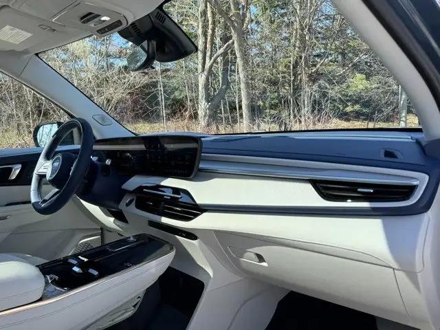 2026 Buick Enclave Avenir- Super Cruise - Trailering Pkg - Used - Photo 23