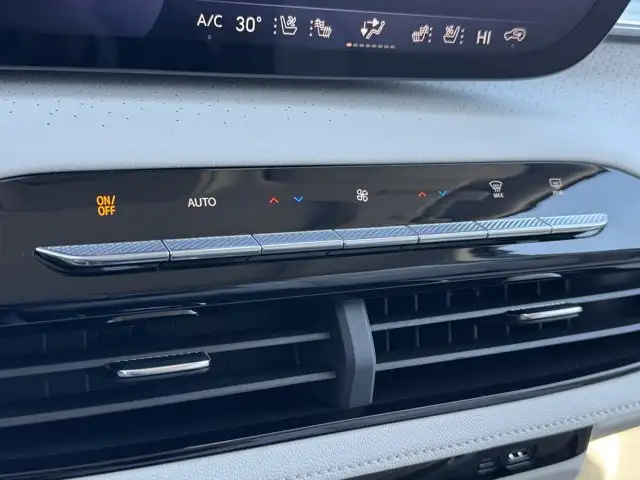 2026 Buick Enclave Avenir- Super Cruise - Trailering Pkg - Used - Photo 38