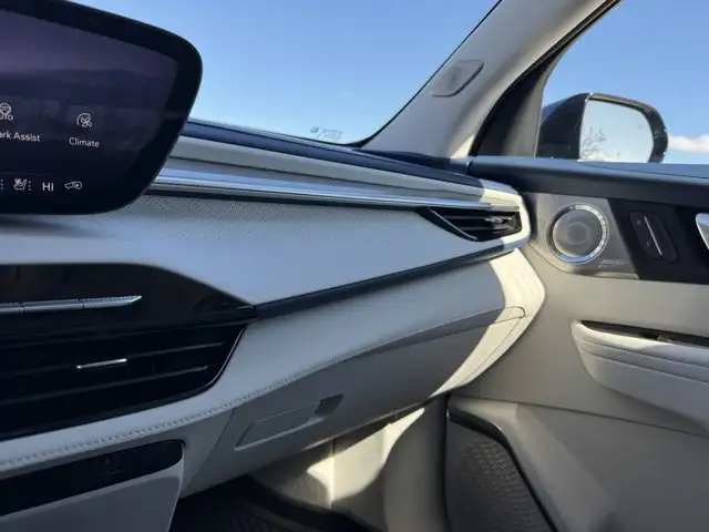 2026 Buick Enclave Avenir- Super Cruise - Trailering Pkg - Used - Photo 44