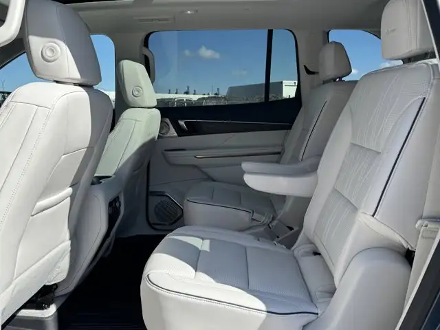 2026 Buick Enclave Avenir- Super Cruise - Trailering Pkg - Used - Photo 45