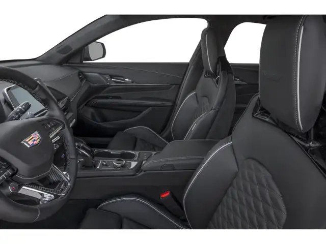 2025 Cadillac CT4-V - Photo 6