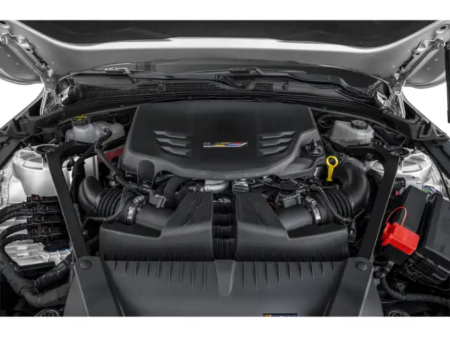 2025 Cadillac CT4-V - Photo 10