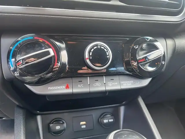 2022 Hyundai Kona 2.0L Preferred Preferred AWD | Heated Seats... - Photo 14