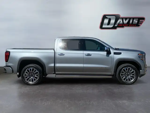 2026 GMC Sierra 1500 - Photo 4