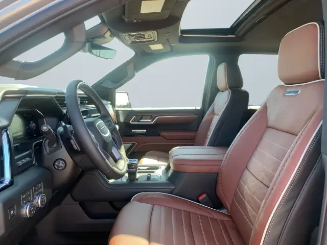 2026 GMC Sierra 1500 - Photo 12