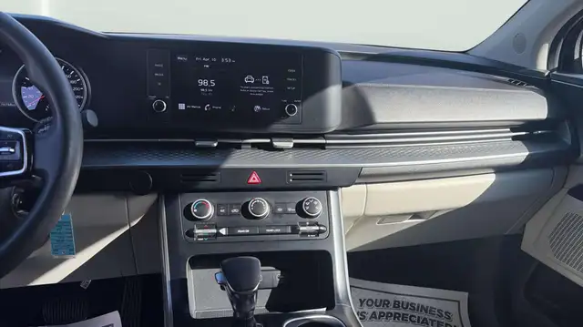 2022 Kia Carnival LX FWD Ltd Avail - Photo 17