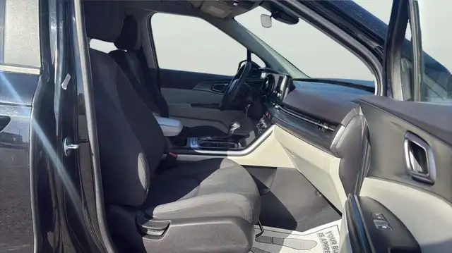 2022 Kia Carnival LX FWD Ltd Avail - Photo 23