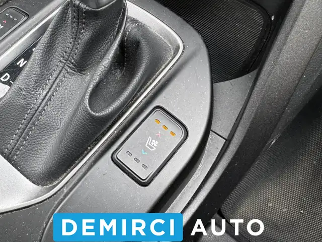 2013 Hyundai Santa Fe LimitéeAWDTOIT PANOSIEGES EN CUIRS - Photo 9