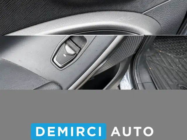 2013 Hyundai Santa Fe LimitéeAWDTOIT PANOSIEGES EN CUIRS - Photo 10