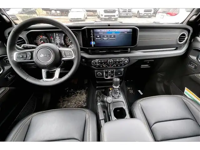 2026 Jeep Wrangler Sahara - Photo 5
