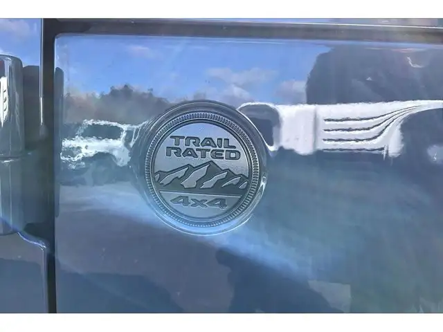 2026 Jeep Wrangler Sahara - Photo 15