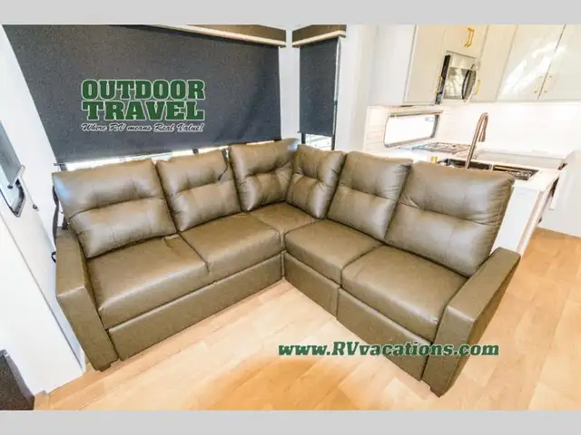 2026 Grand Design Influence 3904BH - Photo 14