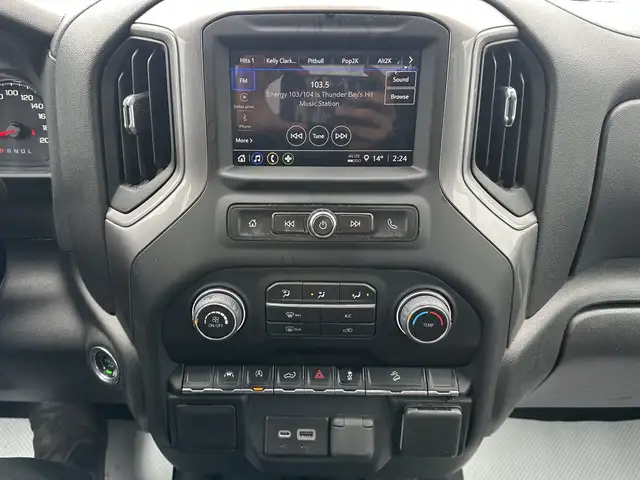 2022 Chevrolet Silverado 1500 - Photo 18