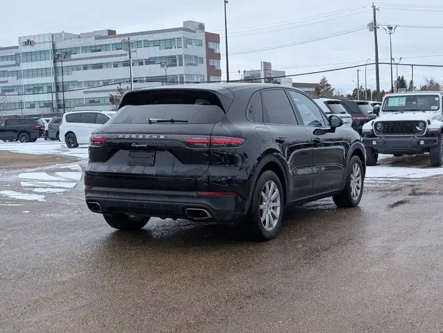 2021 Porsche Cayenne - Photo 7