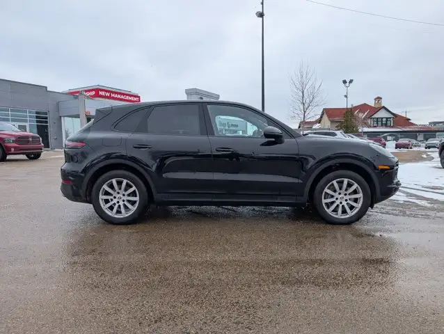 2021 Porsche Cayenne - Photo 8