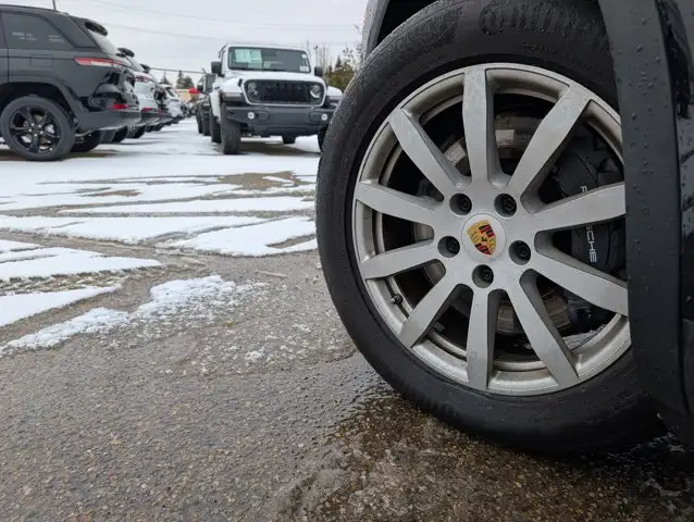 2021 Porsche Cayenne - Photo 12