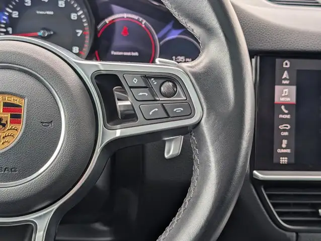 2021 Porsche Cayenne - Photo 26