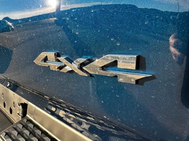 2024 RAM 1500 Tradesman SAVE OVER $20,000.00 ON THIS DEMO, BL... - Photo 11