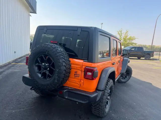 2025 Jeep Wrangler Sport WOW, DEMO WILLY'S WRANGLER, SAVE THO... - Photo 2