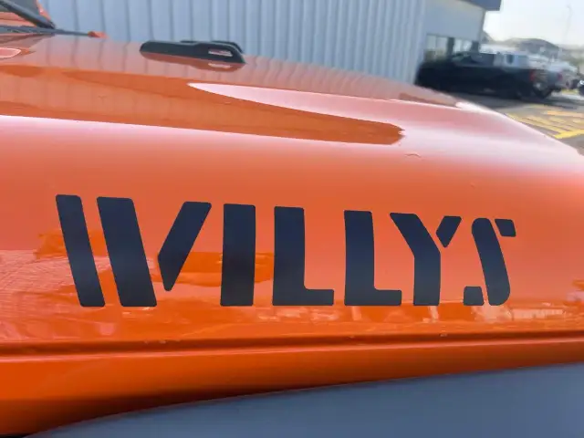 2025 Jeep Wrangler Sport WOW, DEMO WILLY'S WRANGLER, SAVE THO... - Photo 3