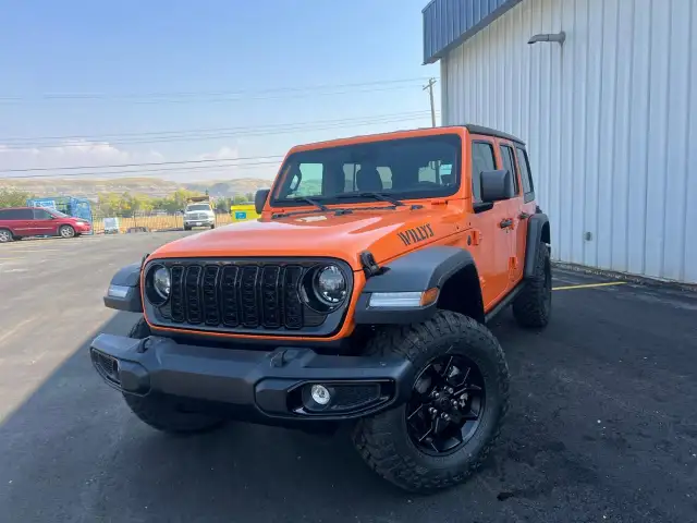 2025 Jeep Wrangler Sport WOW, DEMO WILLY'S WRANGLER, SAVE THO... - Photo 8