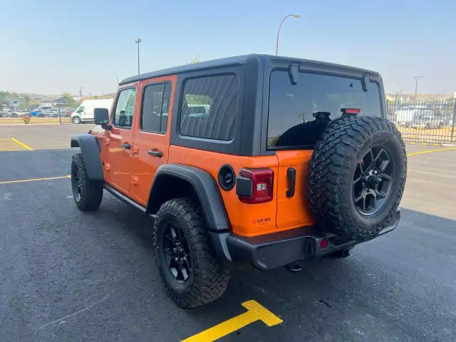2025 Jeep Wrangler Sport WOW, DEMO WILLY'S WRANGLER, SAVE THO... - Photo 12