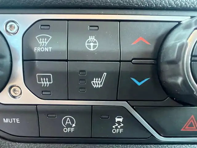 2025 Jeep Wrangler Sport WOW, DEMO WILLY'S WRANGLER, SAVE THO... - Photo 30