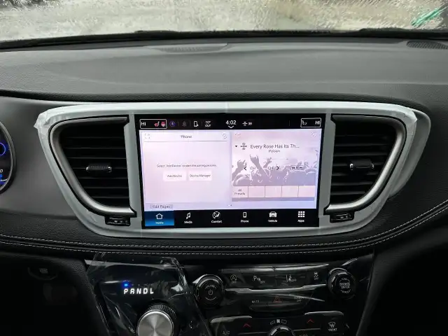 2024 Chrysler Pacifica Touring-L SAVE THOUSANDS!!!! DEMO P... - Photo 16