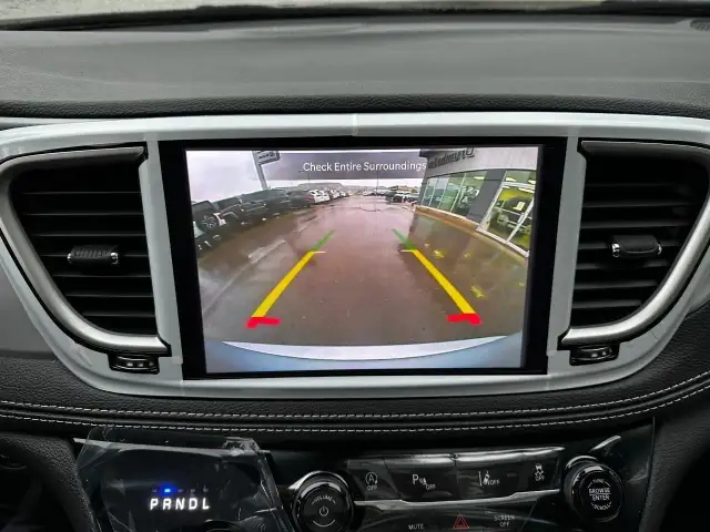 2024 Chrysler Pacifica Touring-L SAVE THOUSANDS!!!! DEMO P... - Photo 18