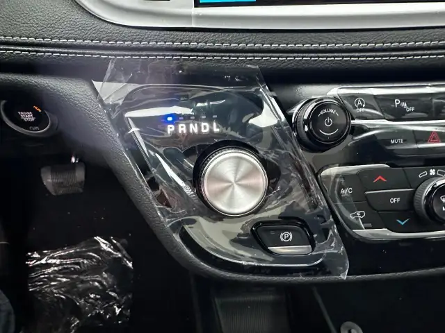 2024 Chrysler Pacifica Touring-L SAVE THOUSANDS!!!! DEMO P... - Photo 19