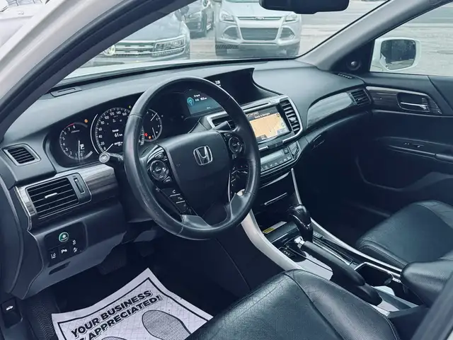 2016 Honda Accord V6 Touring - Photo 7