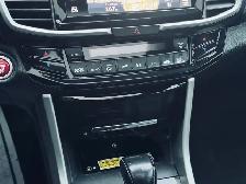 2016 Honda Accord V6 Touring - Photo 13