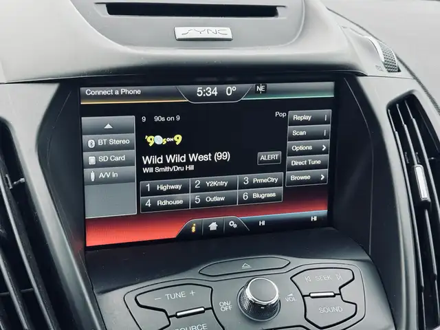 2015 Ford Escape 4WD 4dr SE - Photo 11