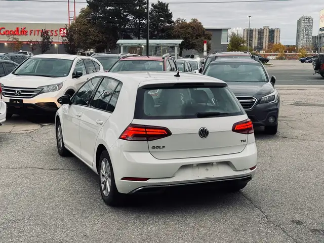 2018 Volkswagen Golf 5-door Auto - Photo 3