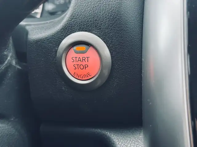 2017 Nissan Versa Note 5dr HB 1.6 SL - Photo 16