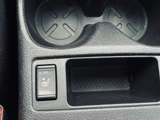 2016 Nissan Rogue AWD 4dr SV 7 PASSENGER - Photo 18