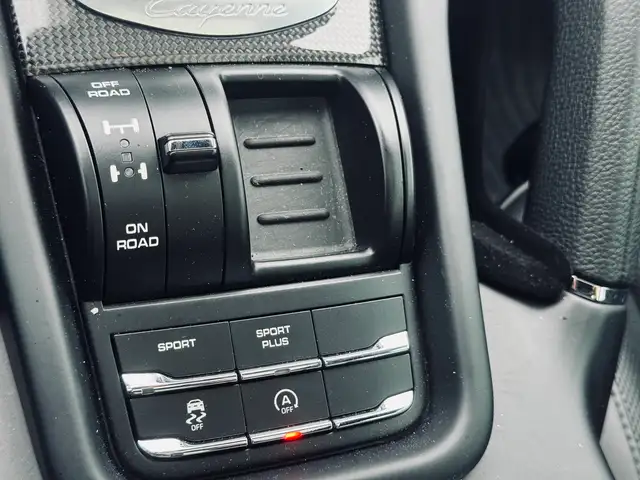 2016 Porsche Cayenne AWD 4dr - Photo 16