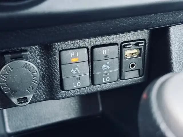 2014 Toyota Corolla 4dr Sdn CVT LE - Photo 10