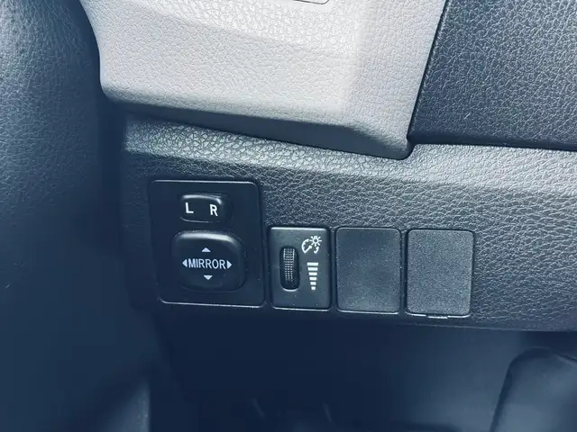 2014 Toyota Corolla 4dr Sdn CVT LE - Photo 14