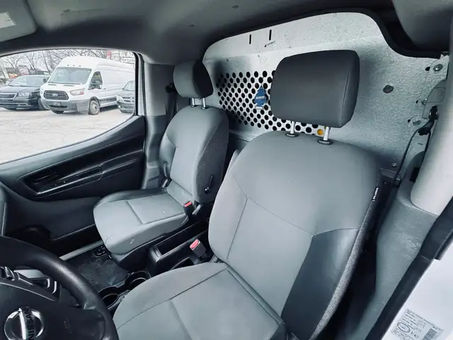 2019 Nissan NV200 Compact Cargo - Photo 13