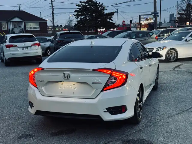 2016 Honda Civic Sedan Touring - Photo 4