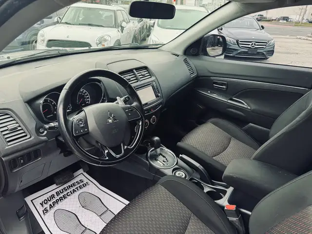 2017 Mitsubishi RVR AWD 4dr 2.0L CVT SE Limited Edition - Photo 7